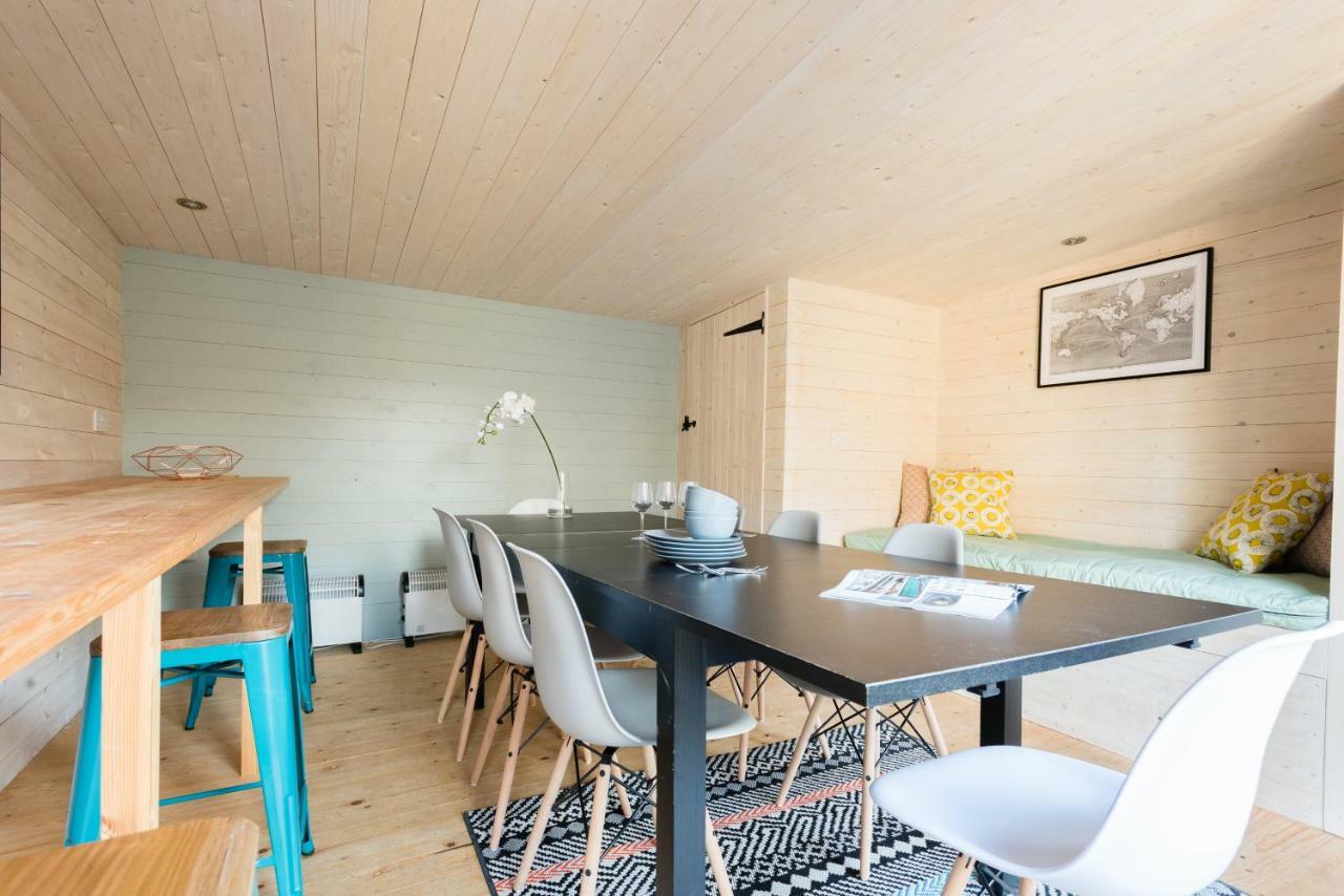 The Navy Court - Scandinavian Inspired 4Bdr Home Oxford Eksteriør bilde