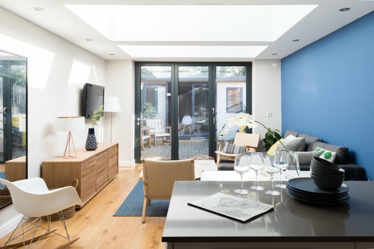 The Navy Court - Scandinavian Inspired 4Bdr Home Oxford Eksteriør bilde