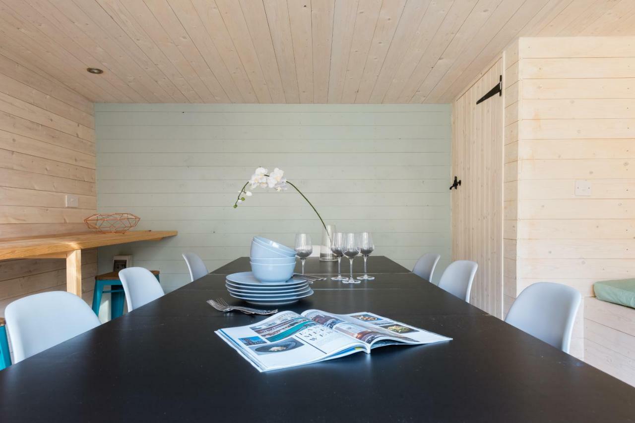 The Navy Court - Scandinavian Inspired 4Bdr Home Oxford Eksteriør bilde