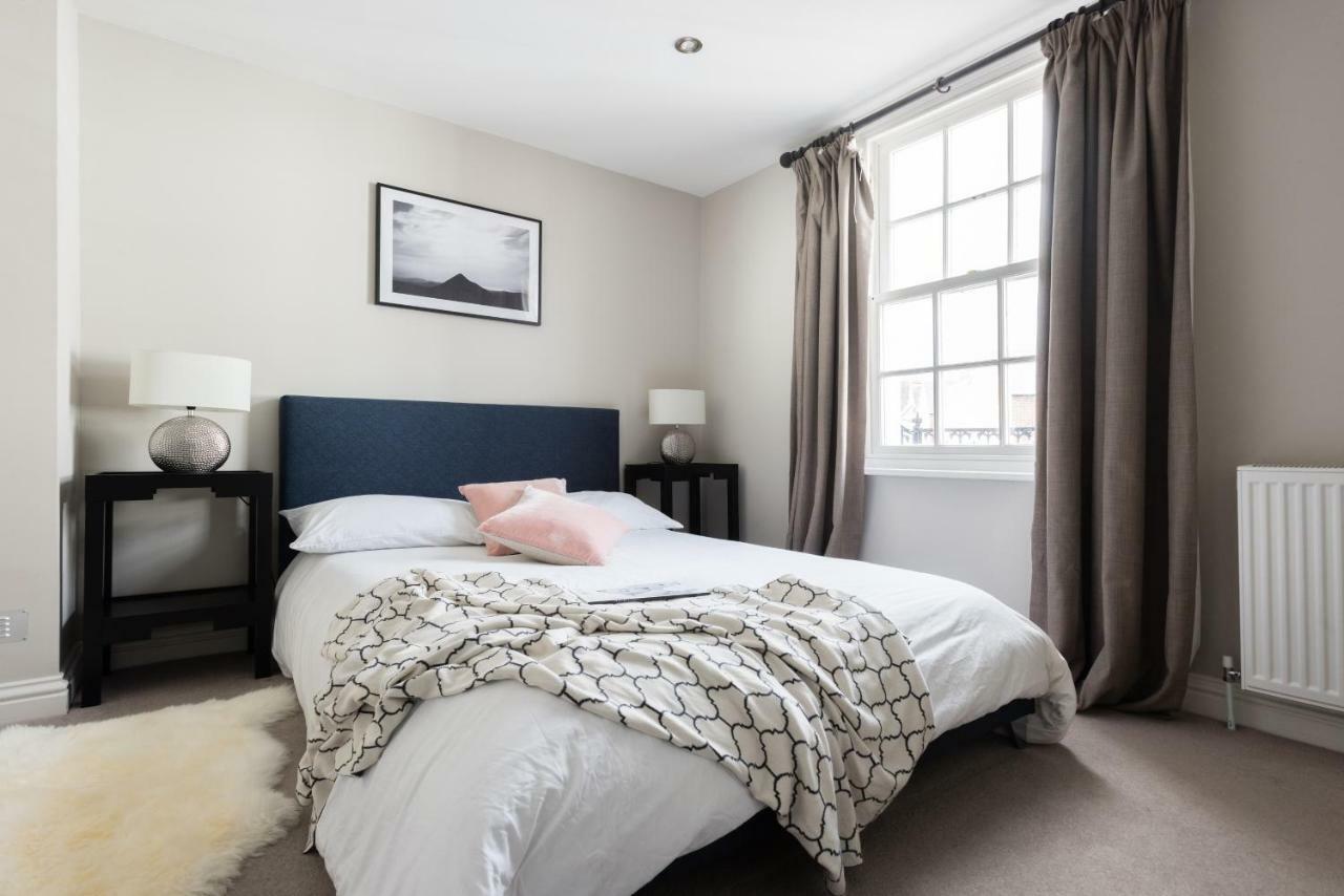 The Navy Court - Scandinavian Inspired 4Bdr Home Oxford Eksteriør bilde